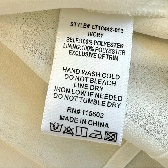 NWT LUSH Women’s White Lace Trim Cami Top Size Small - Picture 12 of 12